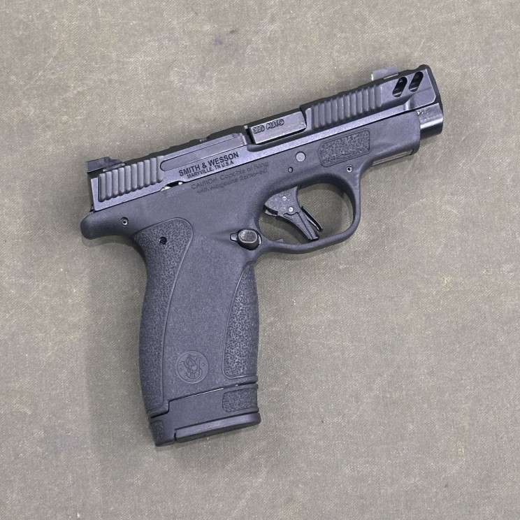 Smith & Wesson Bodyguard 2.0 Performance Center Carry Comp .380 Auto - USED